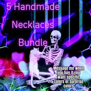 5 Surprise Necklaces Bundle!!